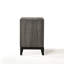 Table de chevet grise patinée avec deux tiroirs fonctionnels pour la chambre 2 Une décoration élégante