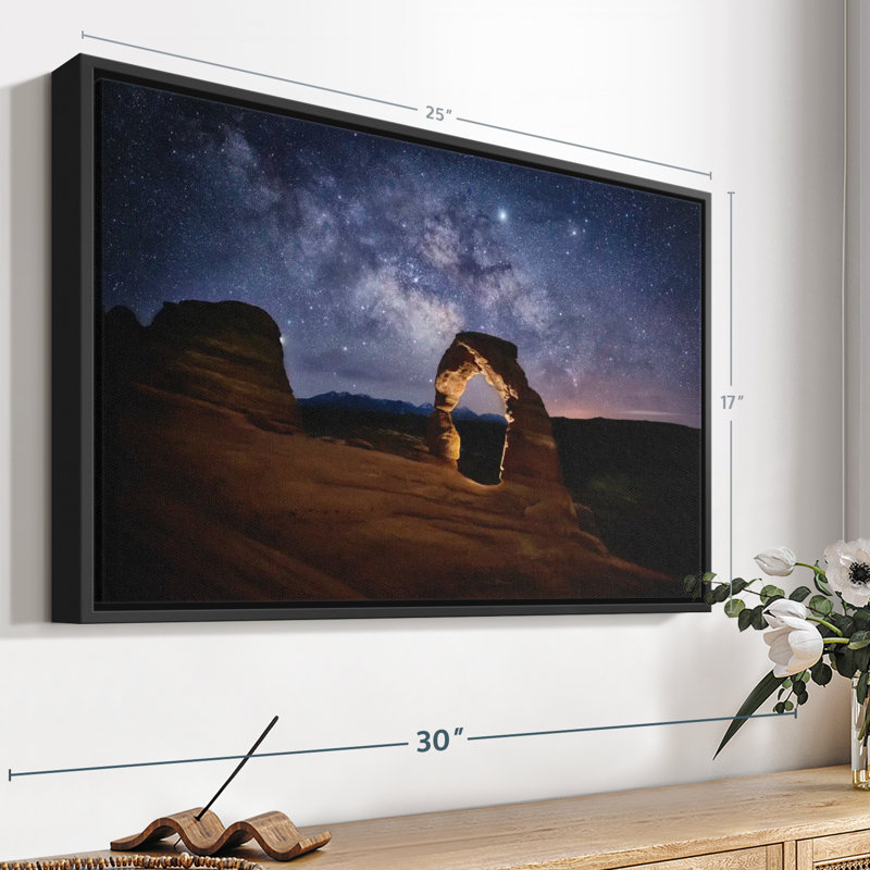 «Milky Way Over Delicate Arch In Arches Park», reproduction sur toile, H 17 po x l 25 po