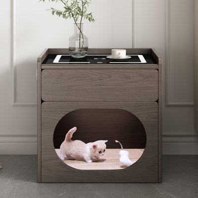 Rosendahl with wireless charging and smart light, with cat fence