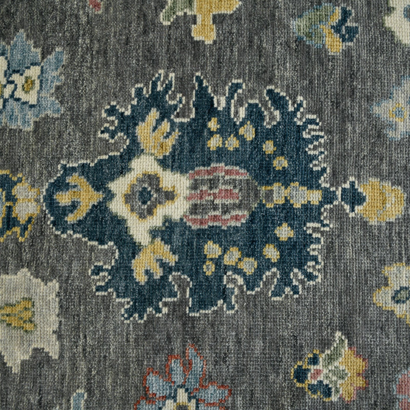 Tapis floral gris noué à la main Torina, Rectangle de 10 pi x 14 pi
