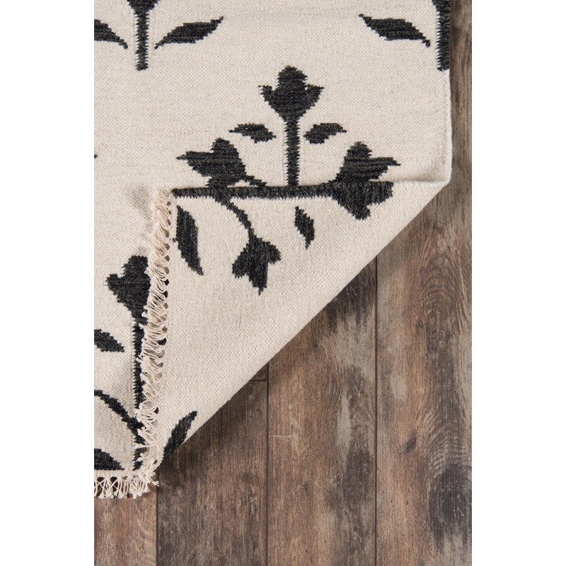 Thompson Hand Woven Wool Floral Area Rug, Rectangle 7'6" x 9'6"
