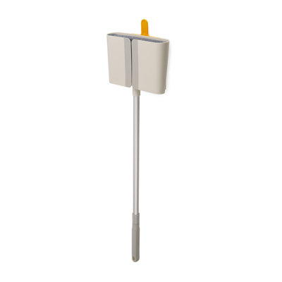 Joseph Joseph CleanTech Wall-Mounted Broom
