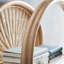 Bibliothèque de rangement en rotin de style italien-112652577