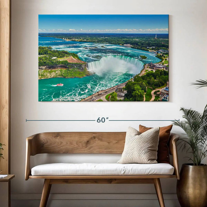 Alvord Scenic Horseshoe Falls, H 34 po x l 51 po