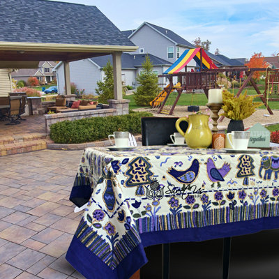 One Cotton Birds Avian Tablecloth