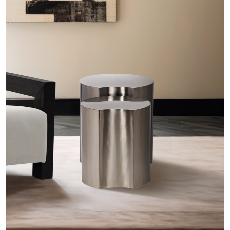 Table de bout Ismah, Argent, H 18 po x l 28 po x P 15,75 po