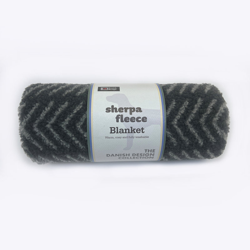 Chevron Outdoor Fleece/Microfiber Pet Blanket, 100cm L x 71cm W