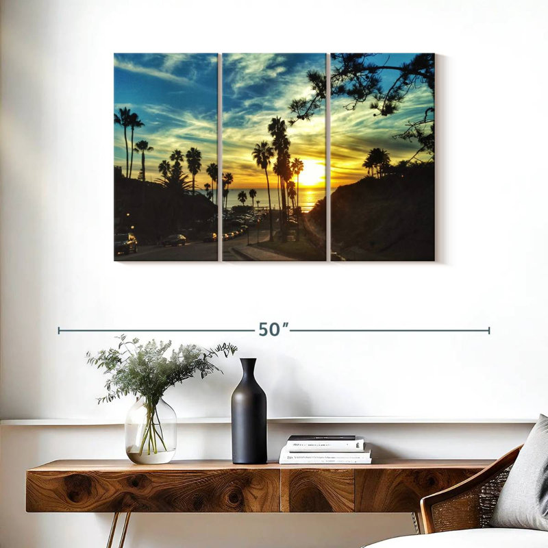 Mehar San Diego Highway, H 24 po x l 38 po
