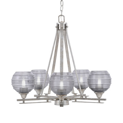 Lustre 5 lumières Uptowne illustré en finition argent vieilli avec verre fumé de 6 po