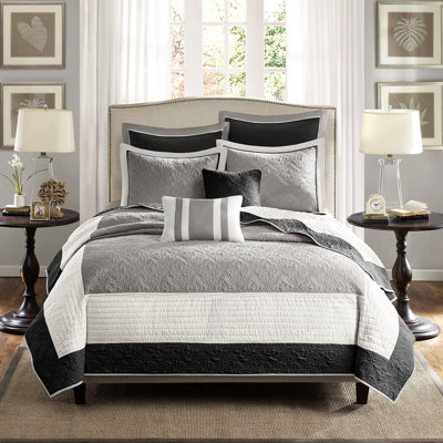 7 Piece Euro Shams And 2 Comfy Pillows In Captivating