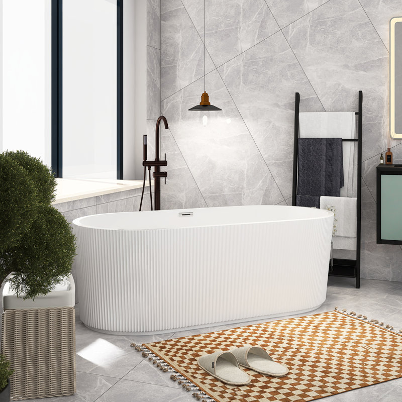 67'' x 31.5'' Freestanding Soaking Acrylic Bathtub
