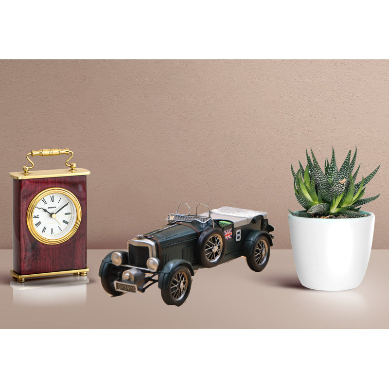 Fer-blanc Showunmi Bentley
