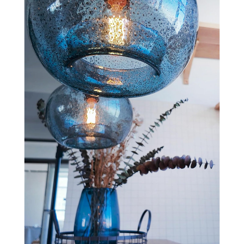 Luminaires suspendus en verre soufflé à la main couleur bleu marbré