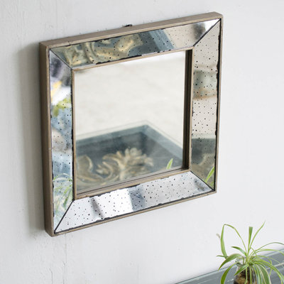 18" X 18" Distressed Silver Square Accent Mirror, Traditional Style Framed Wall Mirror For Living Room, Entryway, Office, Bedroom, Hallway