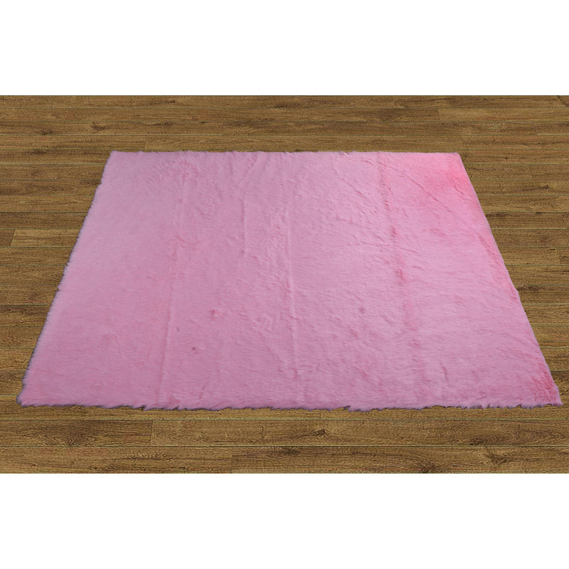 Faux Fur Solid Colour Faux Fur Shag Area Rug, Rectangle 73.7cm x 114.3cm