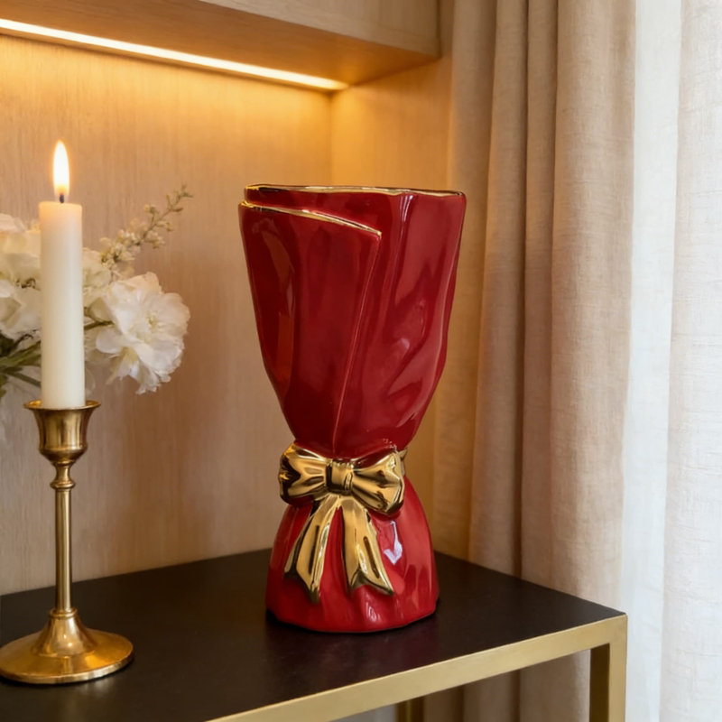 Vase en céramique pour décoration intérieure