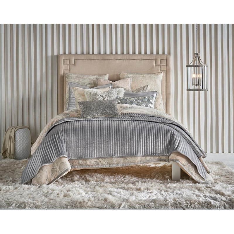 Ensemble de courtepointe en velours Synder, Courtepointe pour très grand lit et 2 taies déco, gris