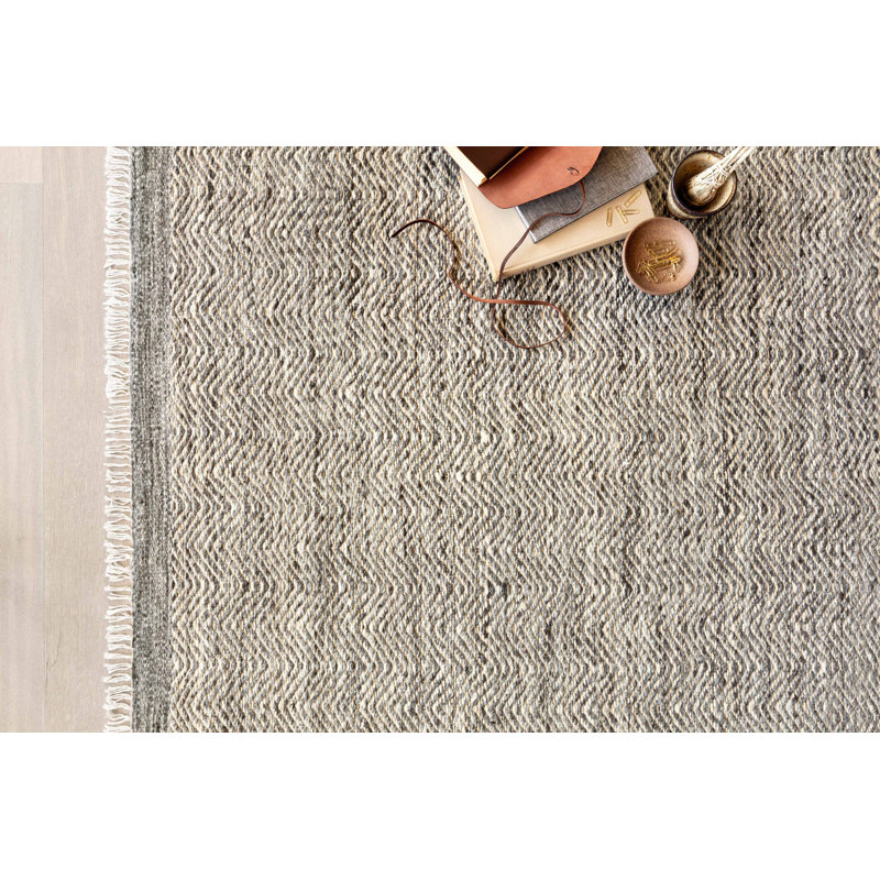 Tapis gris tissé à la main Nikki, Rectangle 3 pi 6 po x 5 pi 6 po