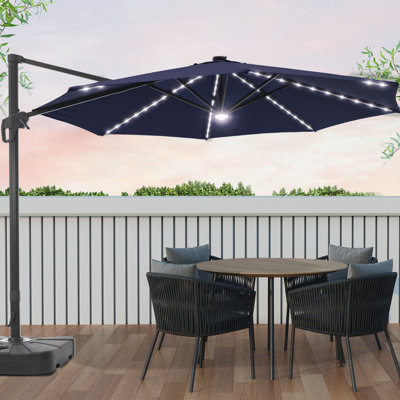 Parasol lumineux en porte-à-faux 11 pi avec base Ruark