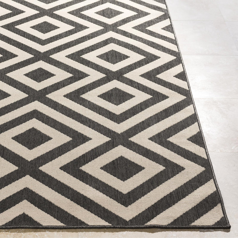 Awena Indoor/Outdoor Geometric Area Rug, Rectangle 2'3" x 4'6"