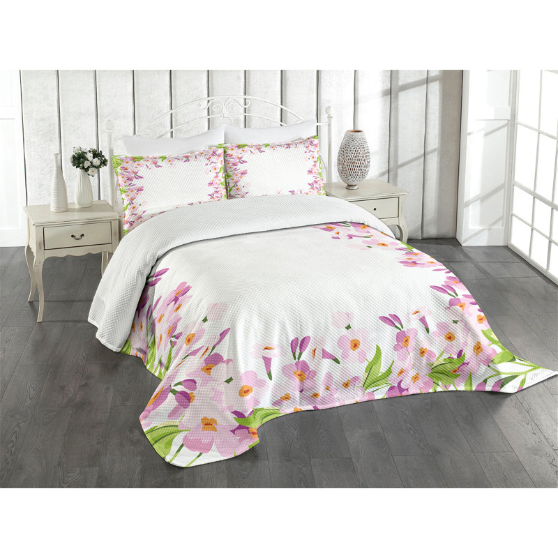 Ambesonne Shabby Flora Bedspread Spring Blossoms Multicolor, Queen Bedspread + 2 Standard Shams
