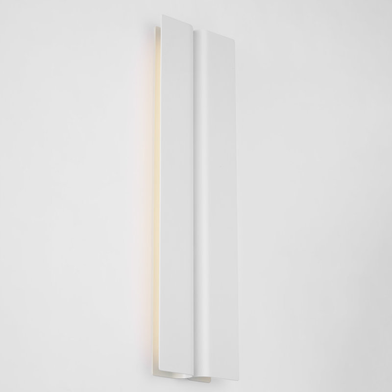 Cloak 1 - Light LED Vanity Light, 18" H x 5" W x 1.3" D, Matte White, Aluminum