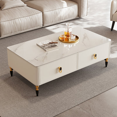 Table basse légère Light Luxury