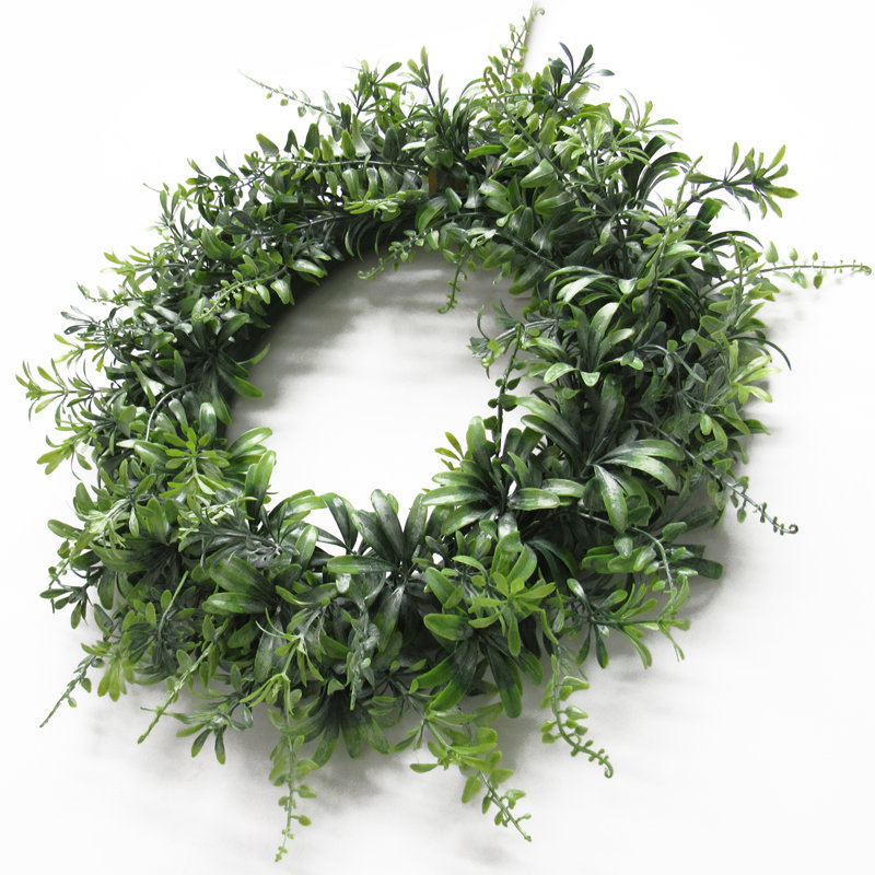 Couronne de fougères artificielles, H 18 po x l 18 po x P 3,75 po