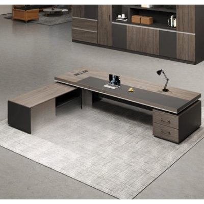 Naava Executive Desk