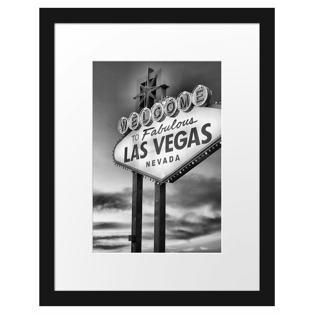 Gerahmtes Poster Las Vegas Schild in der Dämmerung