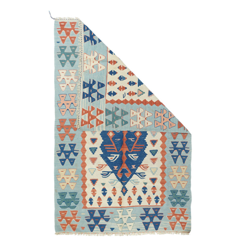 Tapis ivoire