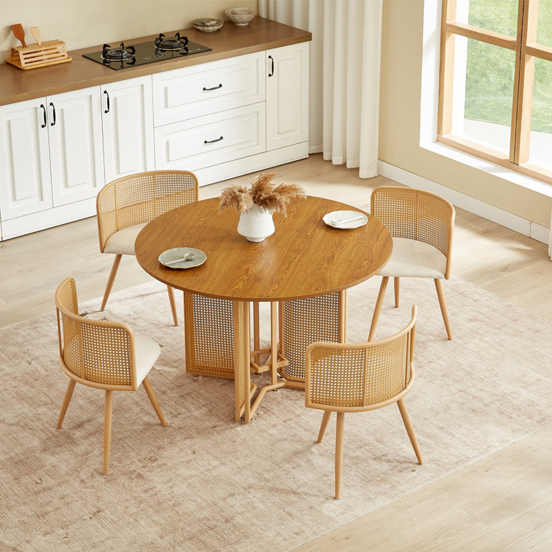 Deonate Dia 120cm Table+ 4 Chairs