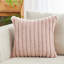 Housse de coussin carré en fausse fourrure-1513053904-1571548723