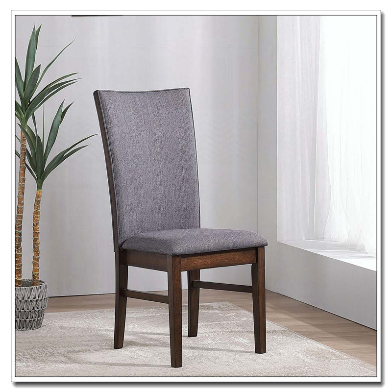 Chaise de salle à manger rembourrée