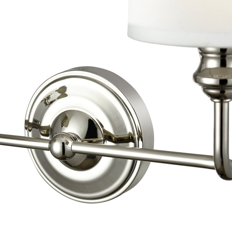 Meuble-lavabo à 2 lumières Winston Porter Tywonda avec abat-jour en tissu blanc, Nickel poli