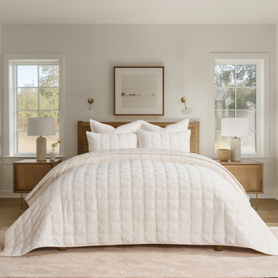 Velvet Quilt Set