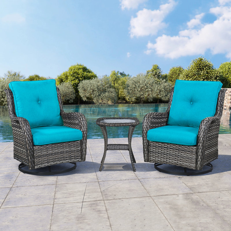 Chaise berçante en osier avec coussins Schutt, Bleu clair
