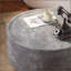 Table basse ronde en bois aggloméré pour le salon-128966598-128966596-128966595