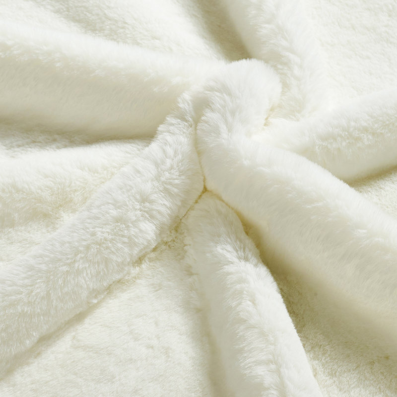 Jeté lourd en fausse fourrure, L 60 po x L 80 po, Blanc antique
