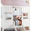 Lit double blanc et rose - Créez une chambre à coucher de rêve au design élégant