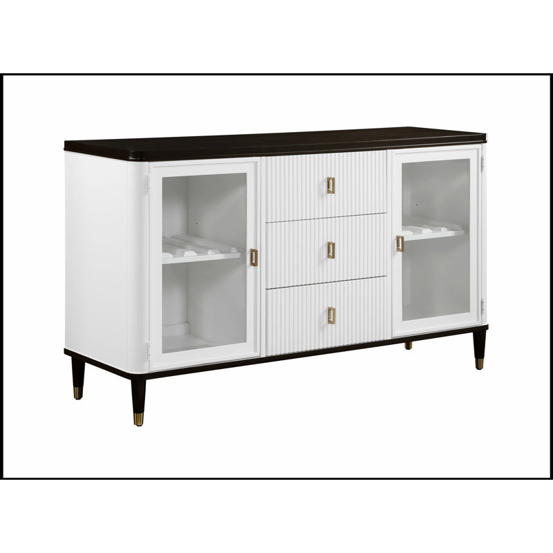 Table de cocktail traditionnelle en acajou avec rangement spacieux, alliant élégance classique et fonctionnalité pratique pour tout salon.