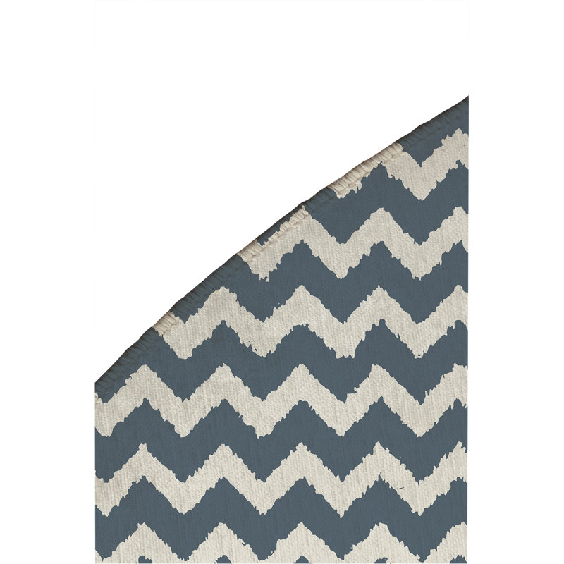 Chevy Tribal Non-Slip Outdoor Rug, Round 5'