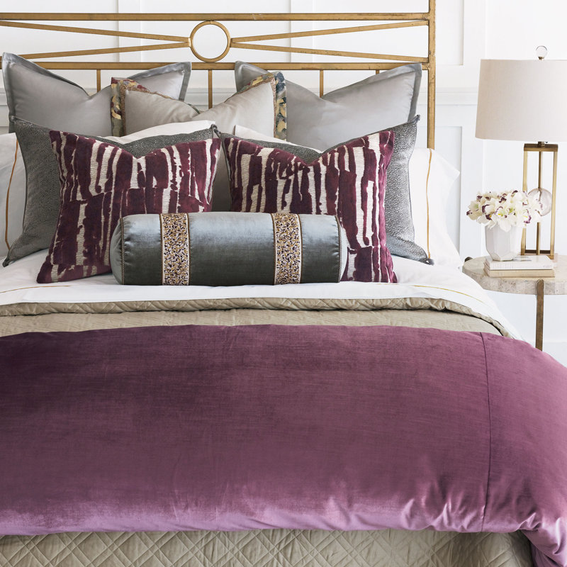 Valentina Baffle Box Stitch Comforter, Super King Comforter