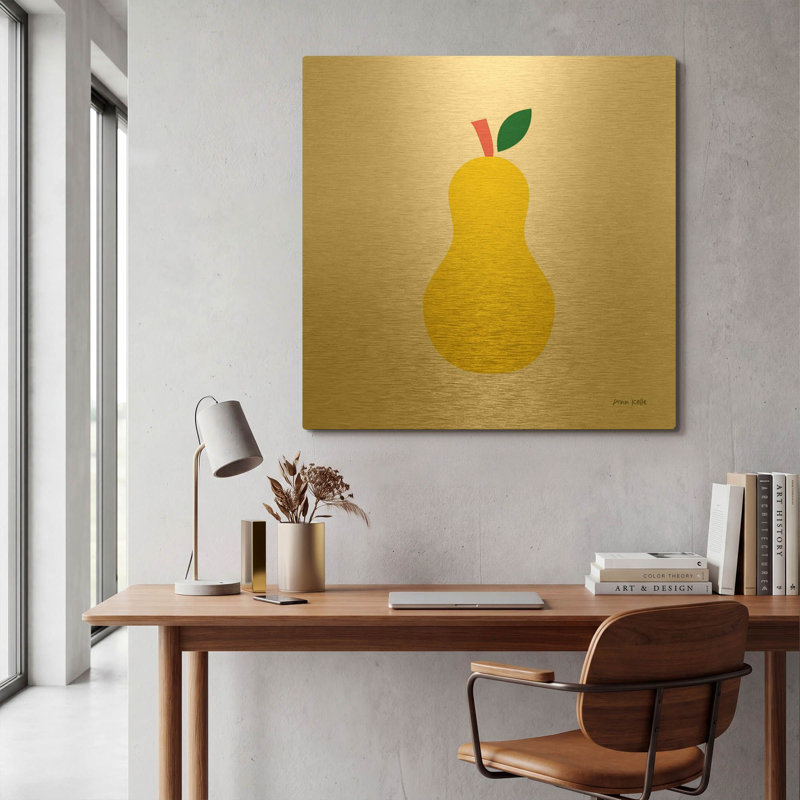 «Yellow Pear» par Ann Kelle, art mural en métal doré, 36 po x 36 po, 36 po x 36 po