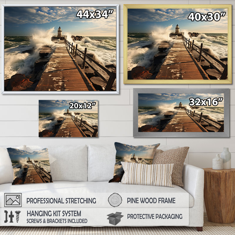 Piers Edge I - Coastal Pier Canvas Wall Art, H 16 po x l 32 po, Cadre naturel flottant