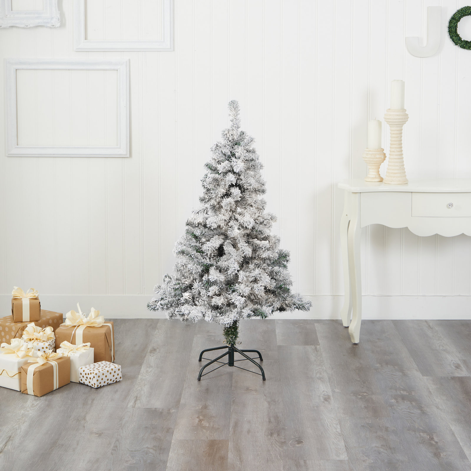 Artificial Christmas Tree, 4' H