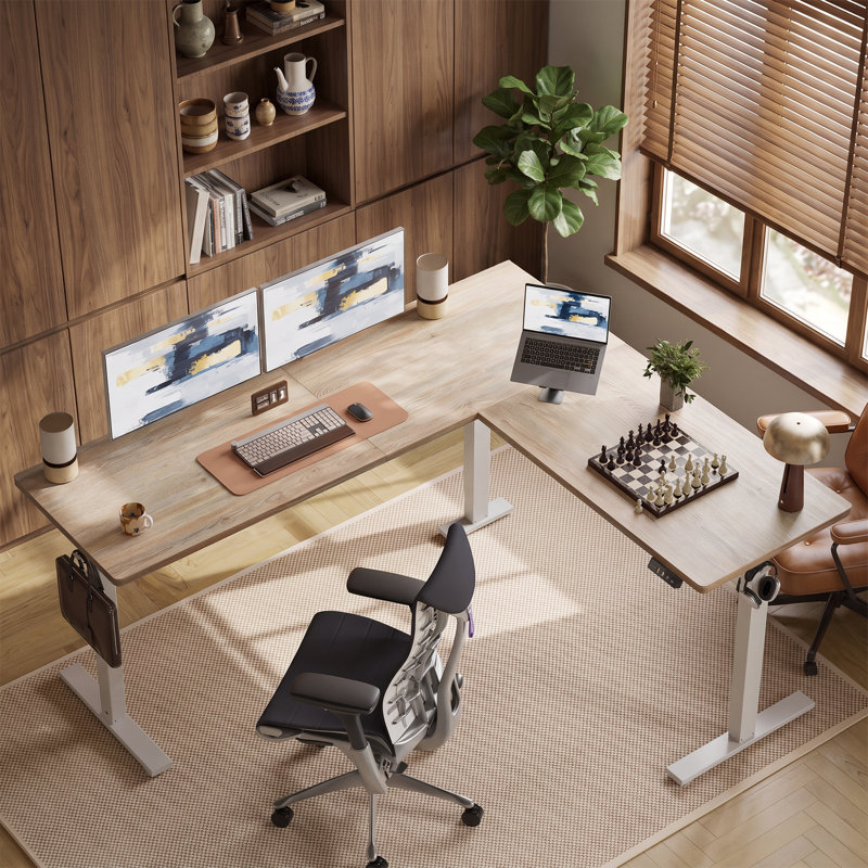 Bureau électrique réglable en hauteur en forme de L avec panneau de jonction, 190 x 155 cm, érable, 75 po x 61 po, Érable