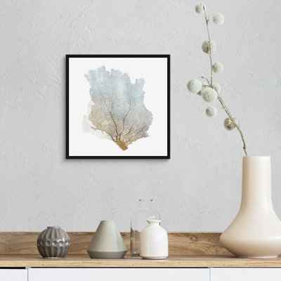 «Delicate Coral I» par Isabelle Z - reproduction d'art sur toile