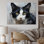 Portrait de chat noir et blanc minimalisme