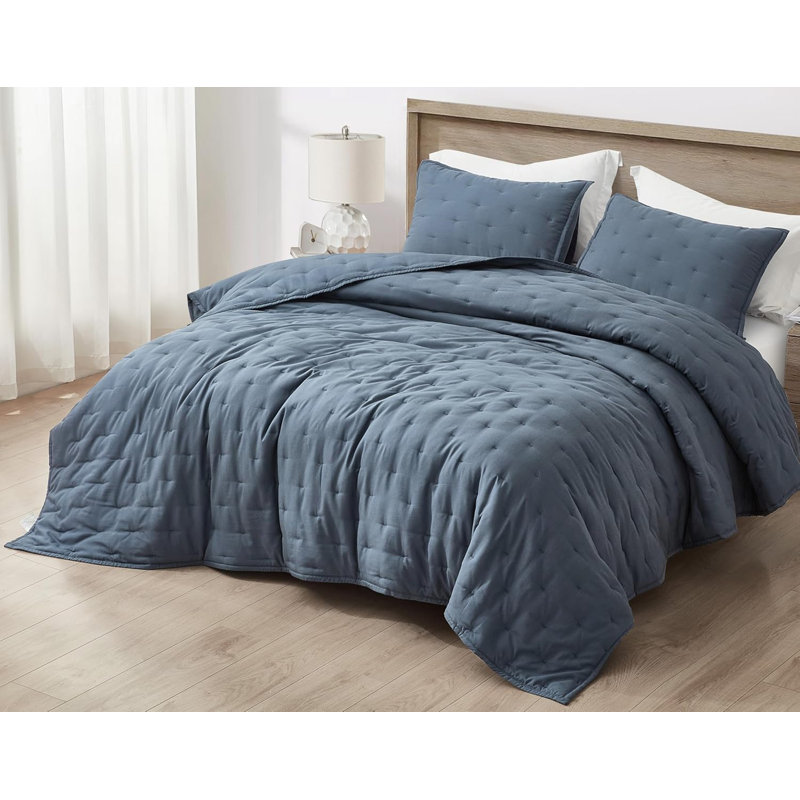 Glen Lightweight Cooling Rayon Derived from Bamboo Blended Crescent Quilt Set, Oversized King Comforter +2 King Shams